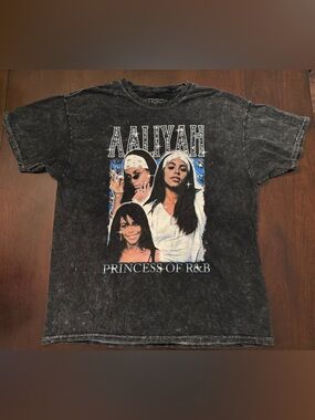 Aaliyah Princess of R&B Vintage-Style Black Graphic Tee, size xl